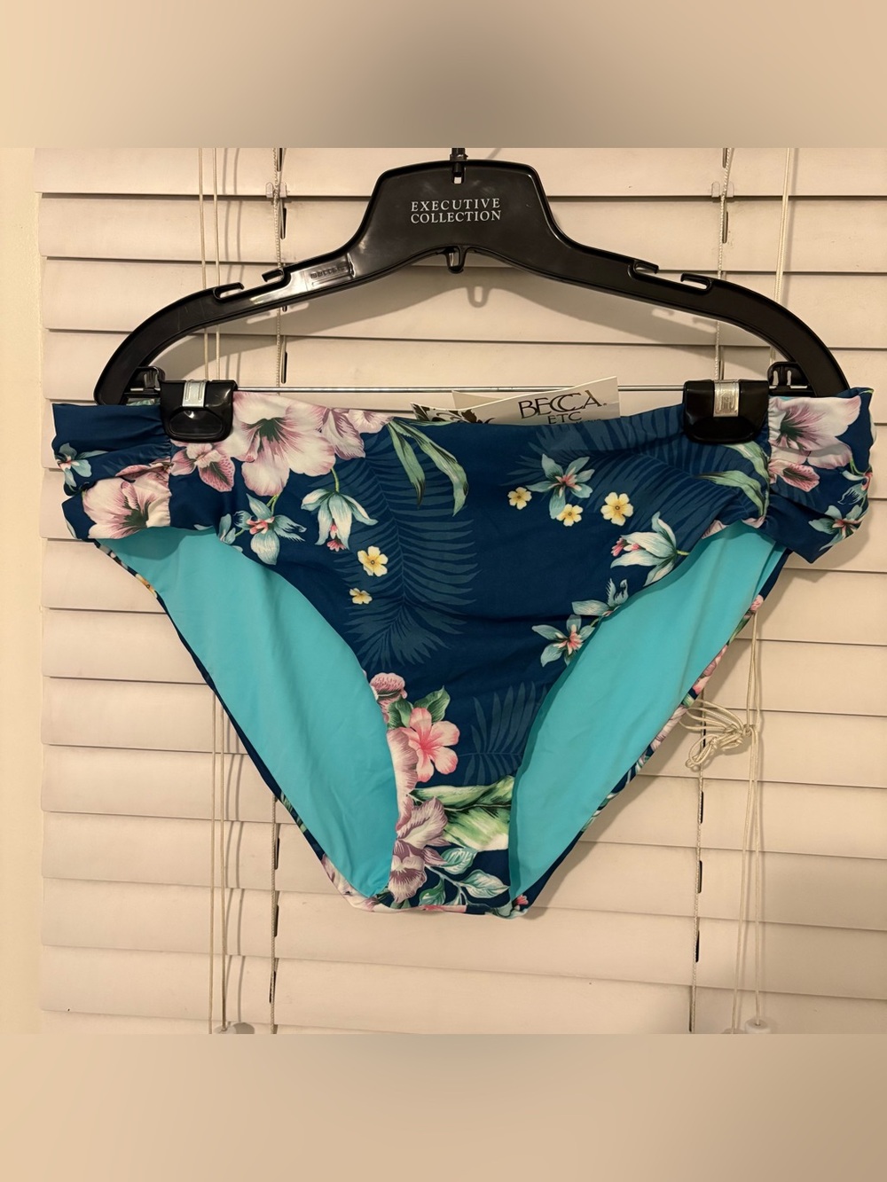 BECCA ETC FLORAL BIKINI BOTTOMS WOMENS 2X BLUE TROPICAL‎ HIPSTER 2X (20-22)